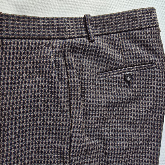 Theory Treeca Black, Green, Tan Patterned Ankle Pants - Picture 3 of 8